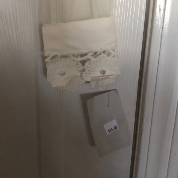 Elegant and Sexy White Top - Picture 3 of 6